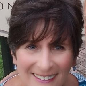 Meet your Posher, Sandy